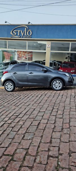 HB20 Confort Plus 1.0 4P